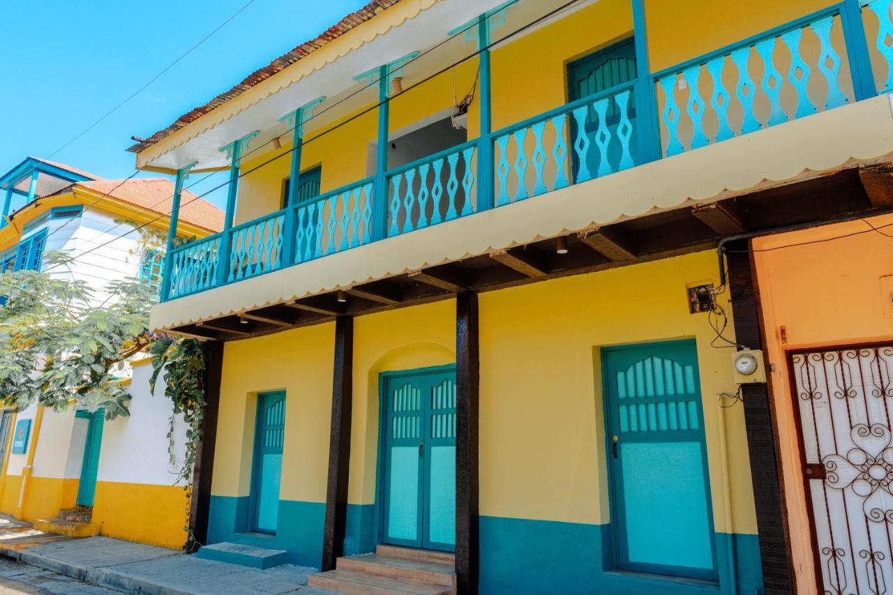 Hotel Casona De La Isla فلوريس المظهر الخارجي الصورة