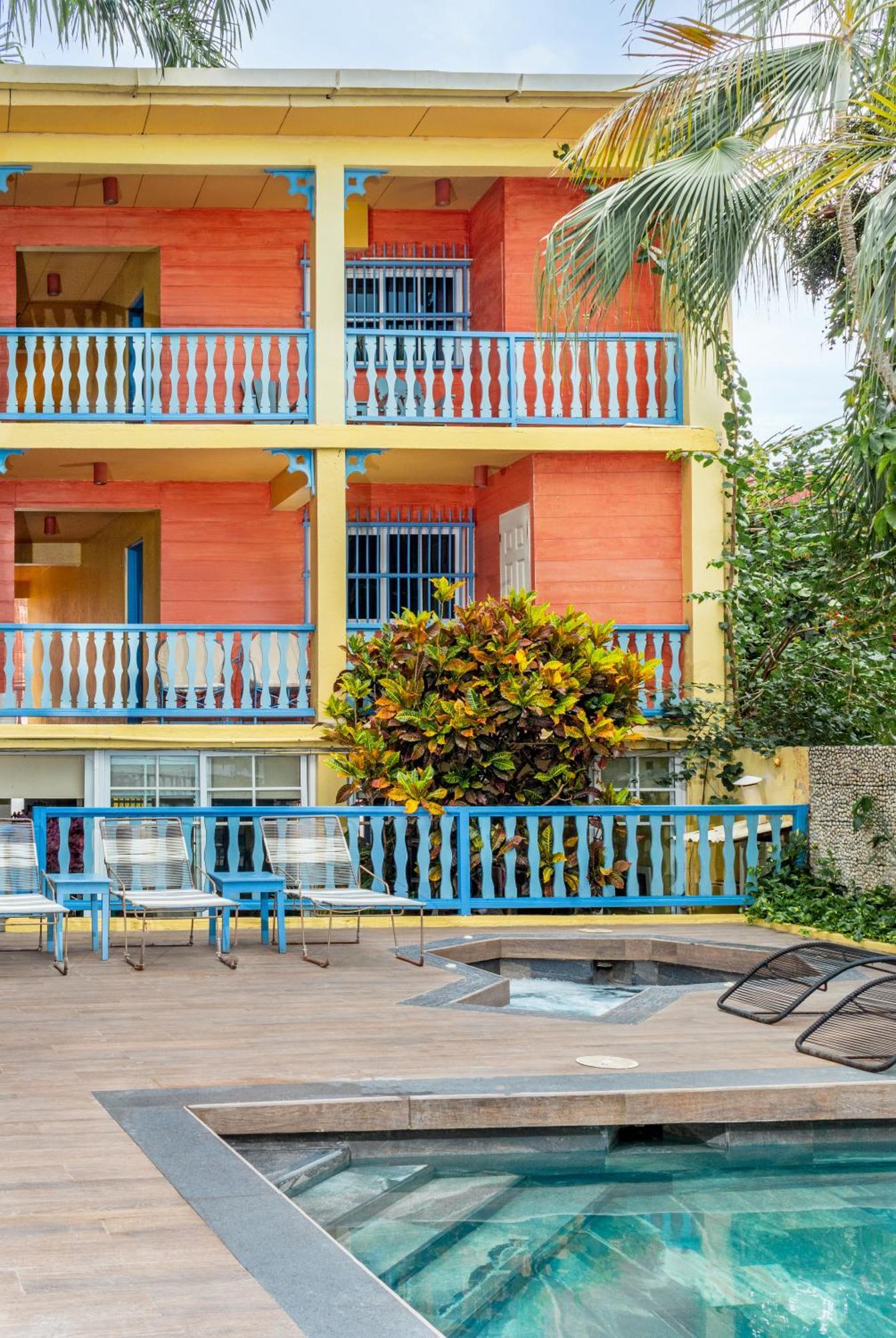 Hotel Casona De La Isla فلوريس المظهر الخارجي الصورة